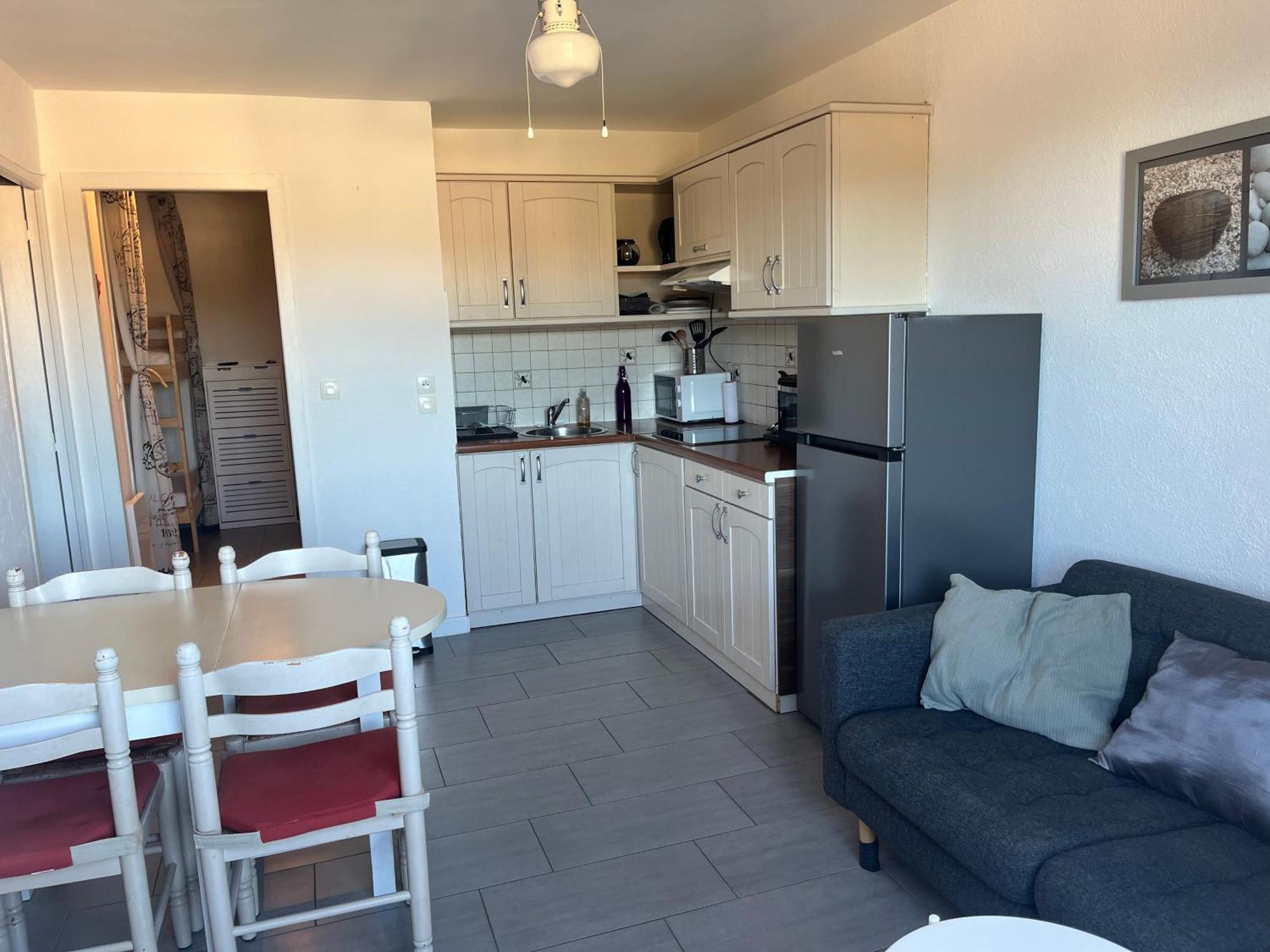 Appartement T2, 4 Personnes, Climatise, Avec Piscine, Village De La Mer ラ・ロンド・レ・モール エクステリア 写真