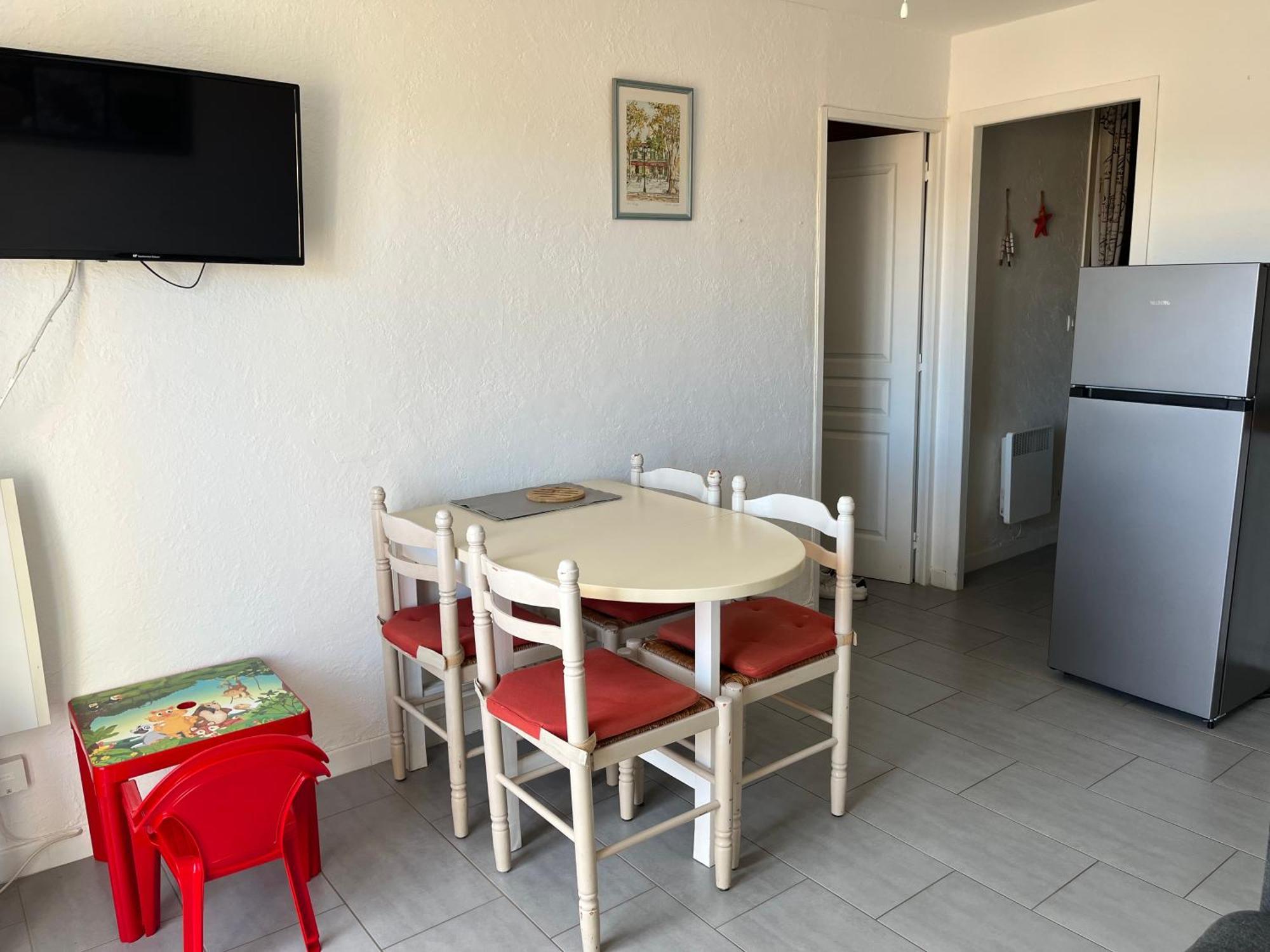 Appartement T2, 4 Personnes, Climatise, Avec Piscine, Village De La Mer ラ・ロンド・レ・モール エクステリア 写真